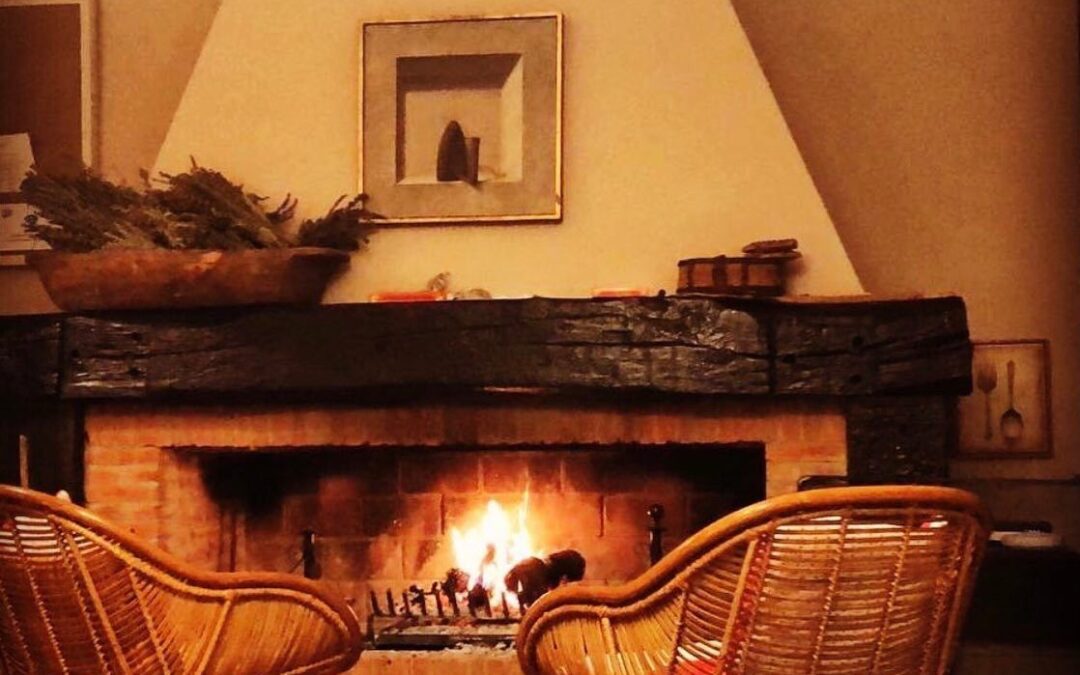 El Encanto del Invierno al Calor de la Chimenea